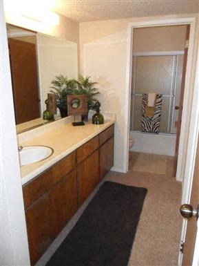unremodeled 2x1 bath